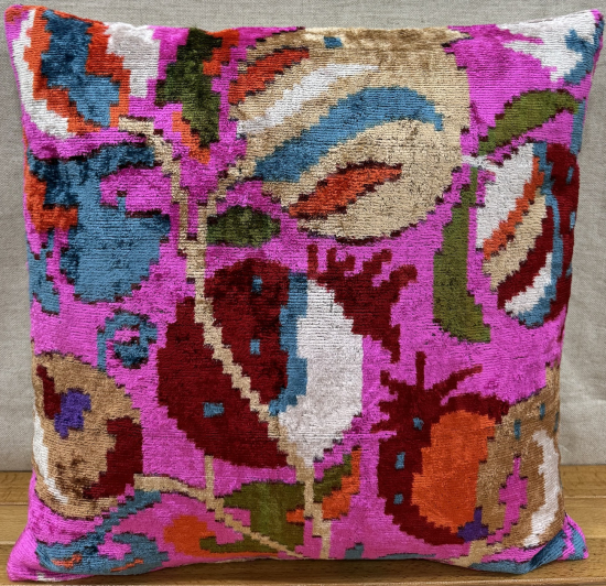 Velvet Pillow( 50 x 50 cm )