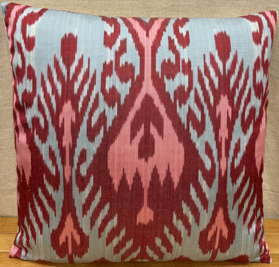 Ikat Pillow ( 50 x 50 cm ) 