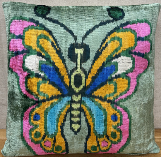 Velvet Pillow ( 50 x 50 cm )