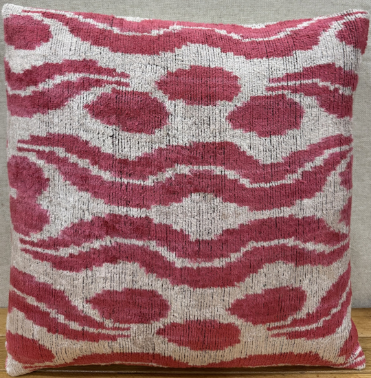 Velvet Pillow ( 40 x 40 cm )